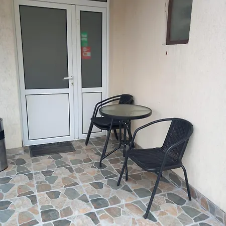 Florin's בית הארחה