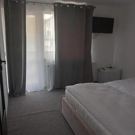 Pensionat Florin's 3*