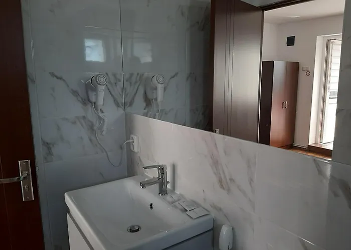 Pensiune Florin's 3*